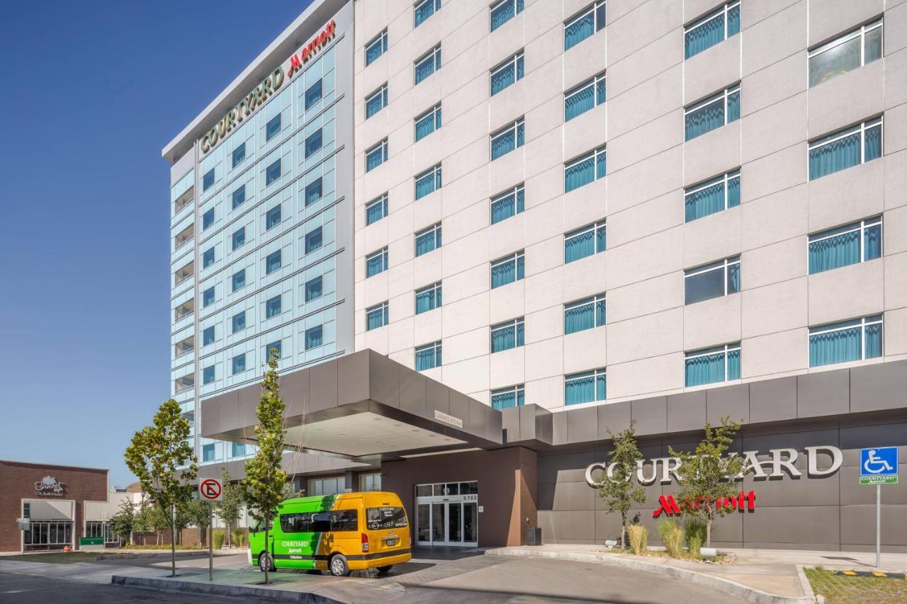 Courtyard By Marriott Chihuahua Hotel Esterno foto